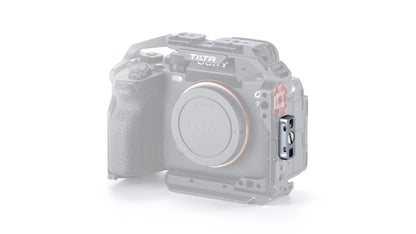 Tilta Khronos Universal Accessory Mounting Adapter (1/4″-20)